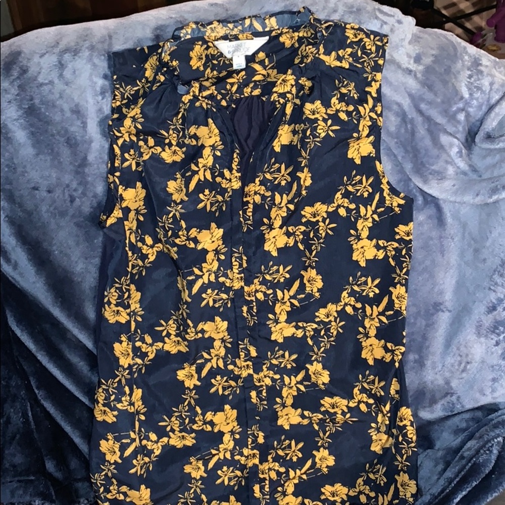Market and spruce blouse